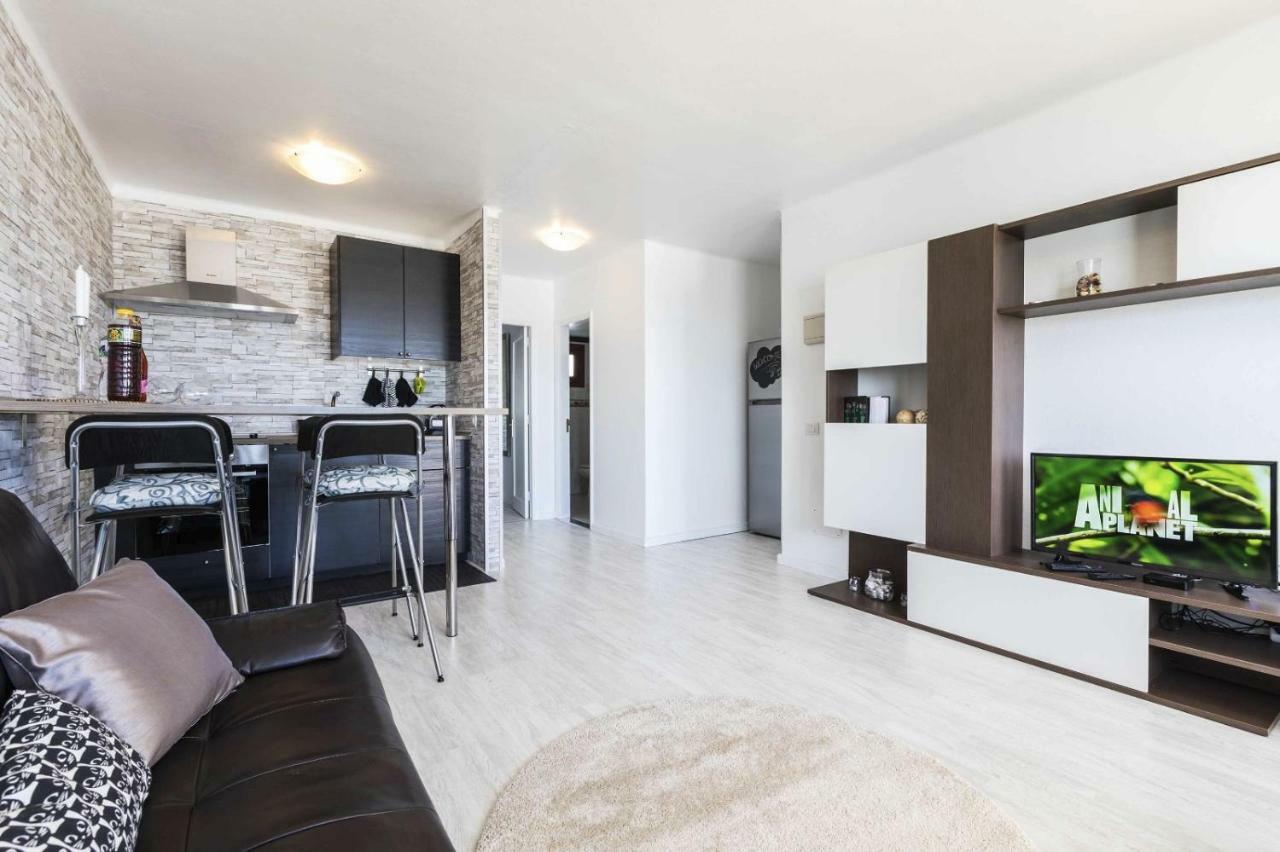 Vivienda Vacacional La Dolce Vita Tías Extérieur photo